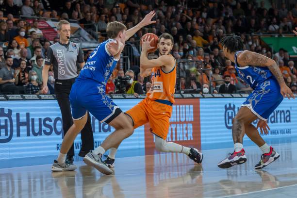 力的潜在方 力的潜在方